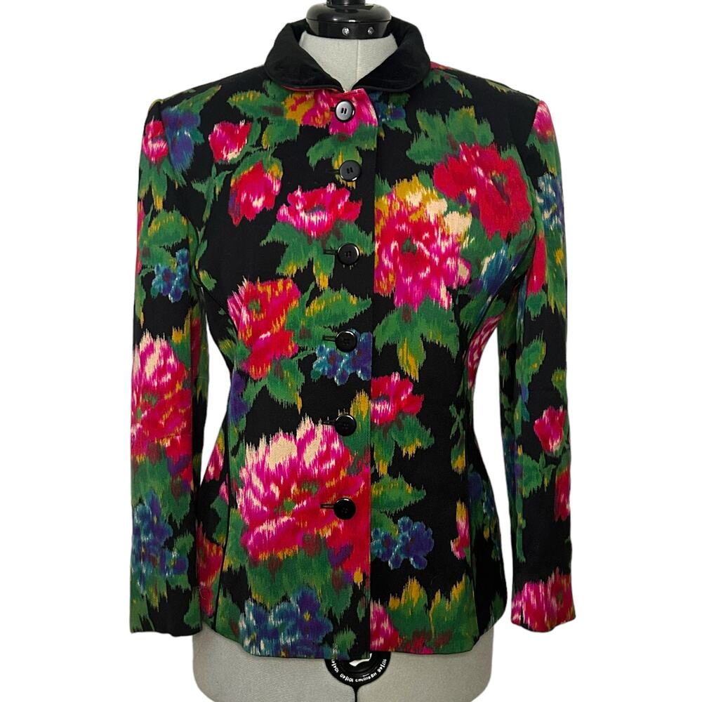 Vintage Escada Colorful Floral 100% New Wool Blazer Size 40